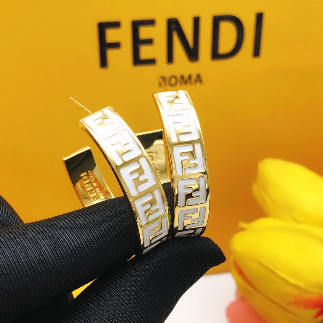 Title: Fandy Moon Rings Oil Drops in White, Black, Red Colors. Summary: Fandy Moon Rings offer oil drops in white, black, and red colors. - 图片 4