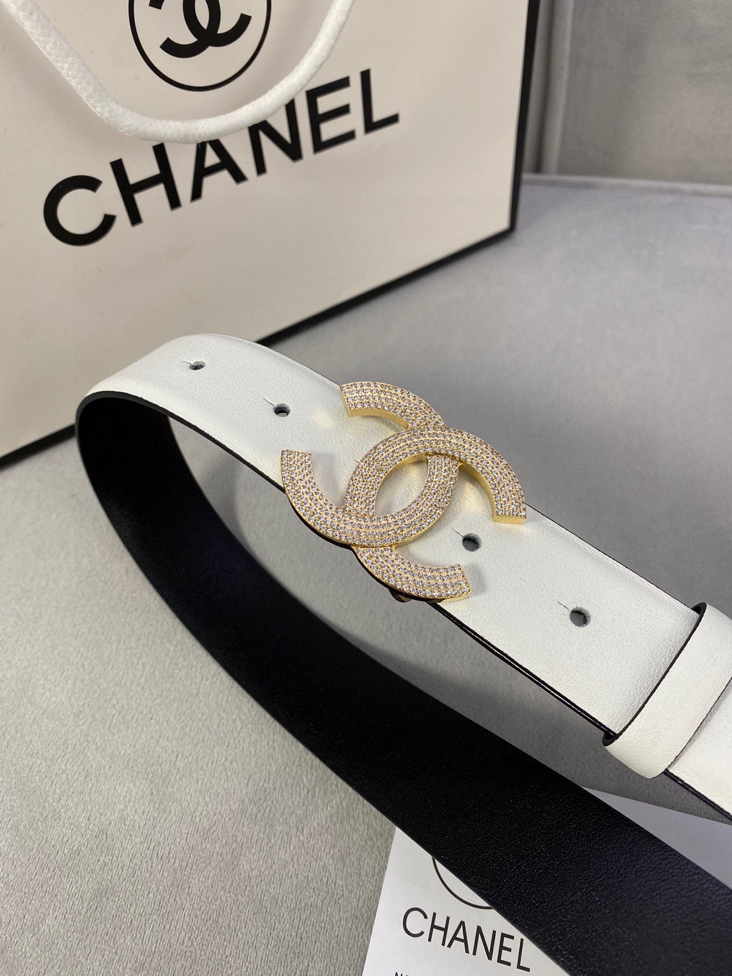  宽度3.0cm Chanel （香奈儿）女士腰带皮带新款柔软进口小牛皮金 银色方钻金属钢扣