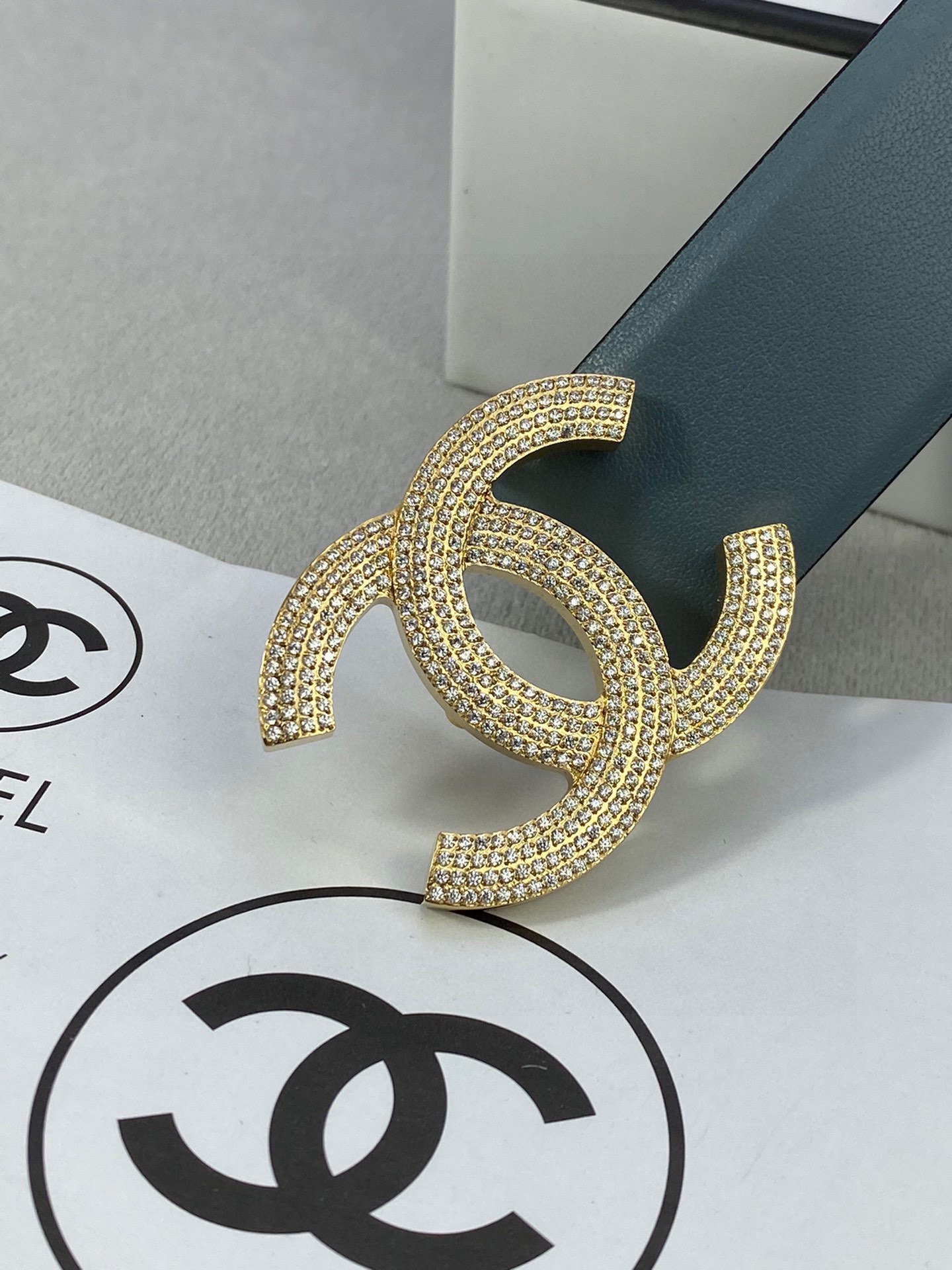  宽度3.0cm Chanel （香奈儿）女士腰带皮带新款柔软进口小牛皮金 银色方钻金属钢扣