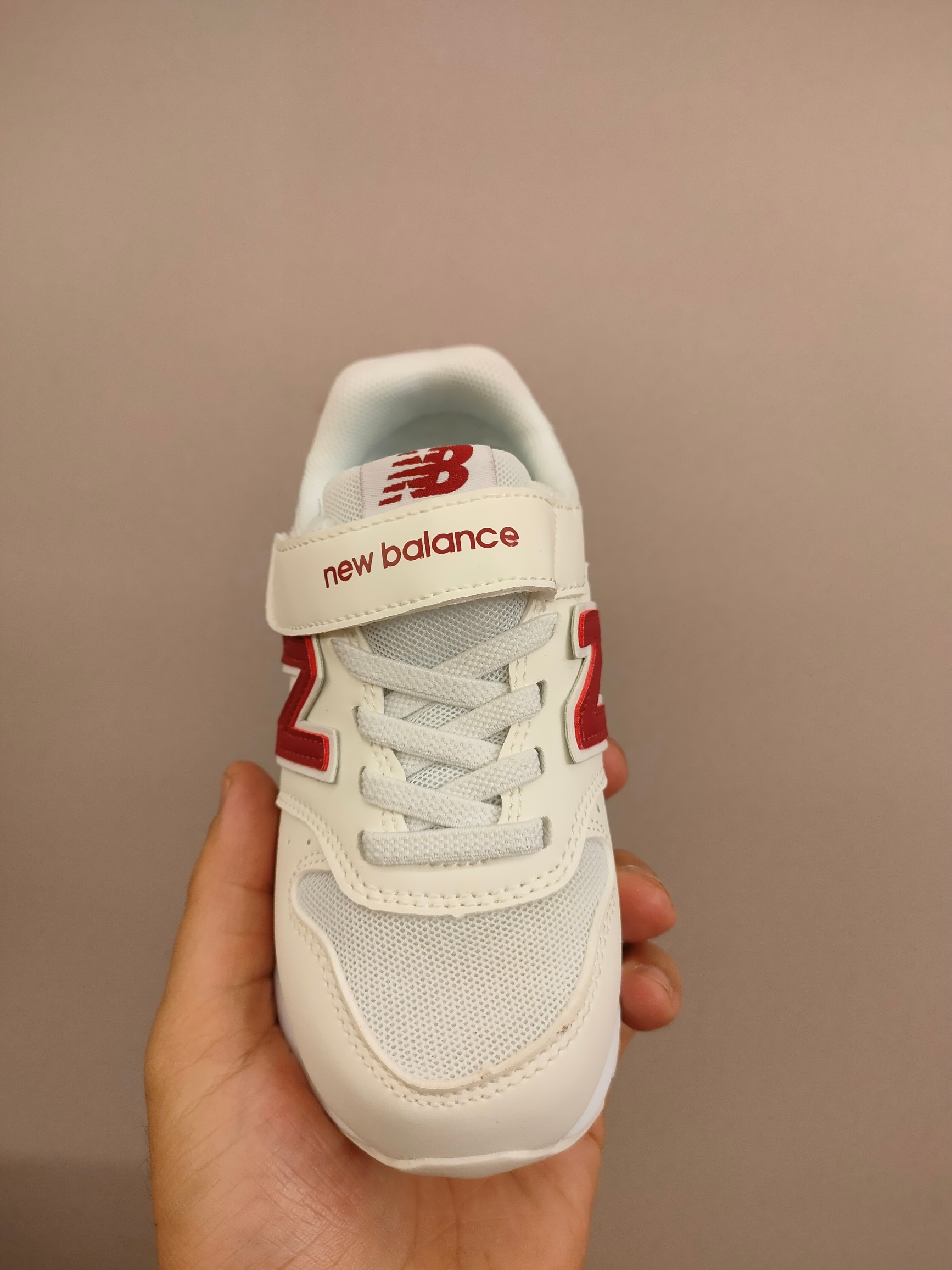 图片[4]-996儿童低帮透气防震防滑运动鞋 大童魔术贴加松紧带，小童魔术贴 经典的996系列！该系列传承了品牌的诸多优点，大胆创新！堪称经典系列里的经典，也是最为热门的系列！时隔一年，再次带来的童鞋，必属重磅～-选品中心