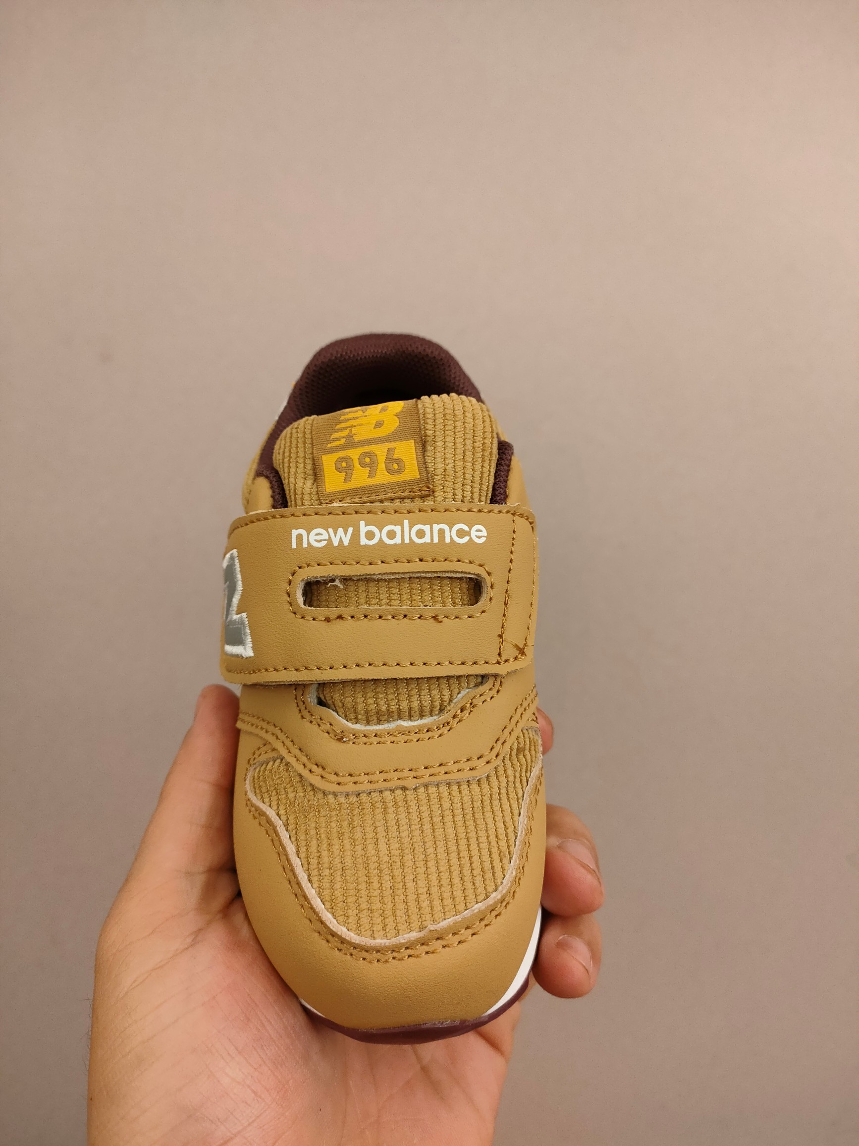 图片[4]-996儿童低帮透气防震防滑运动鞋 大童魔术贴加松紧带，小童魔术贴 经典的996系列！该系列传承了品牌的诸多优点，大胆创新！堪称经典系列里的经典，也是最为热门的系列！时隔一年，再次带来的童鞋，必属重磅～-选品中心