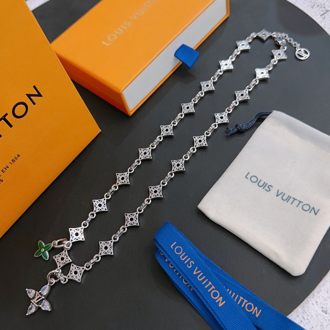 Louis Vuitton Jewelry Necklaces & Pendants Good Quality Replica
 Unisex Vintage Chains