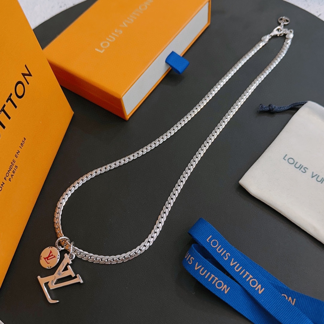 Louis Vuitton Jewelry Necklaces & Pendants Replica 1:1 High Quality
 Unisex Vintage Chains
