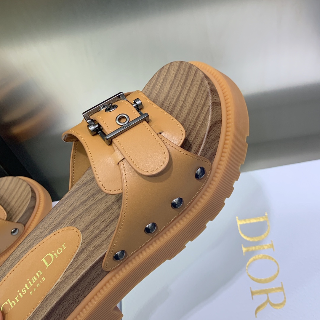 迪奥Dior2022春夏新款Quak