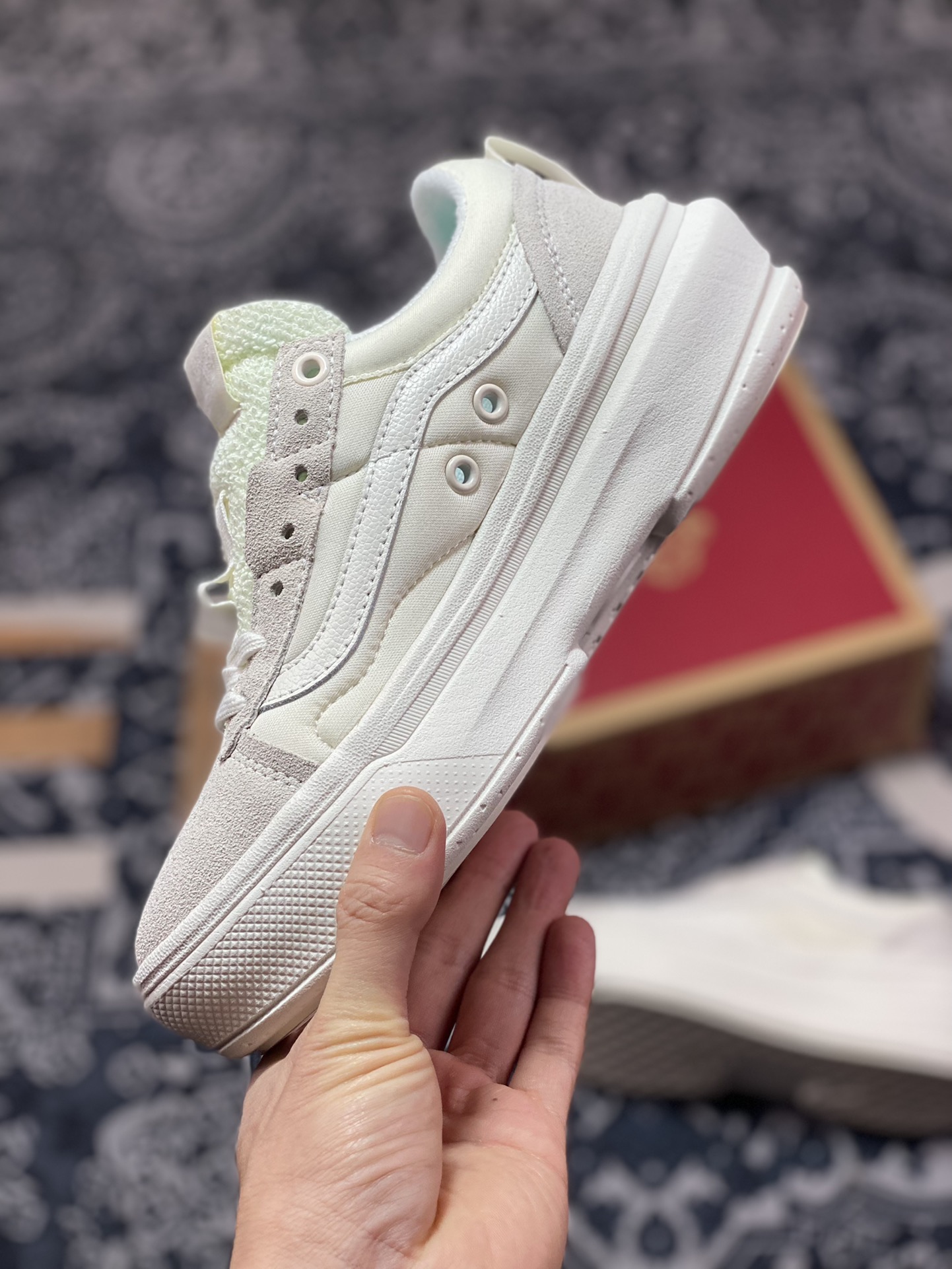 Vans Old Skool Overt CC ultra-light thick-soled height-increasing shoes