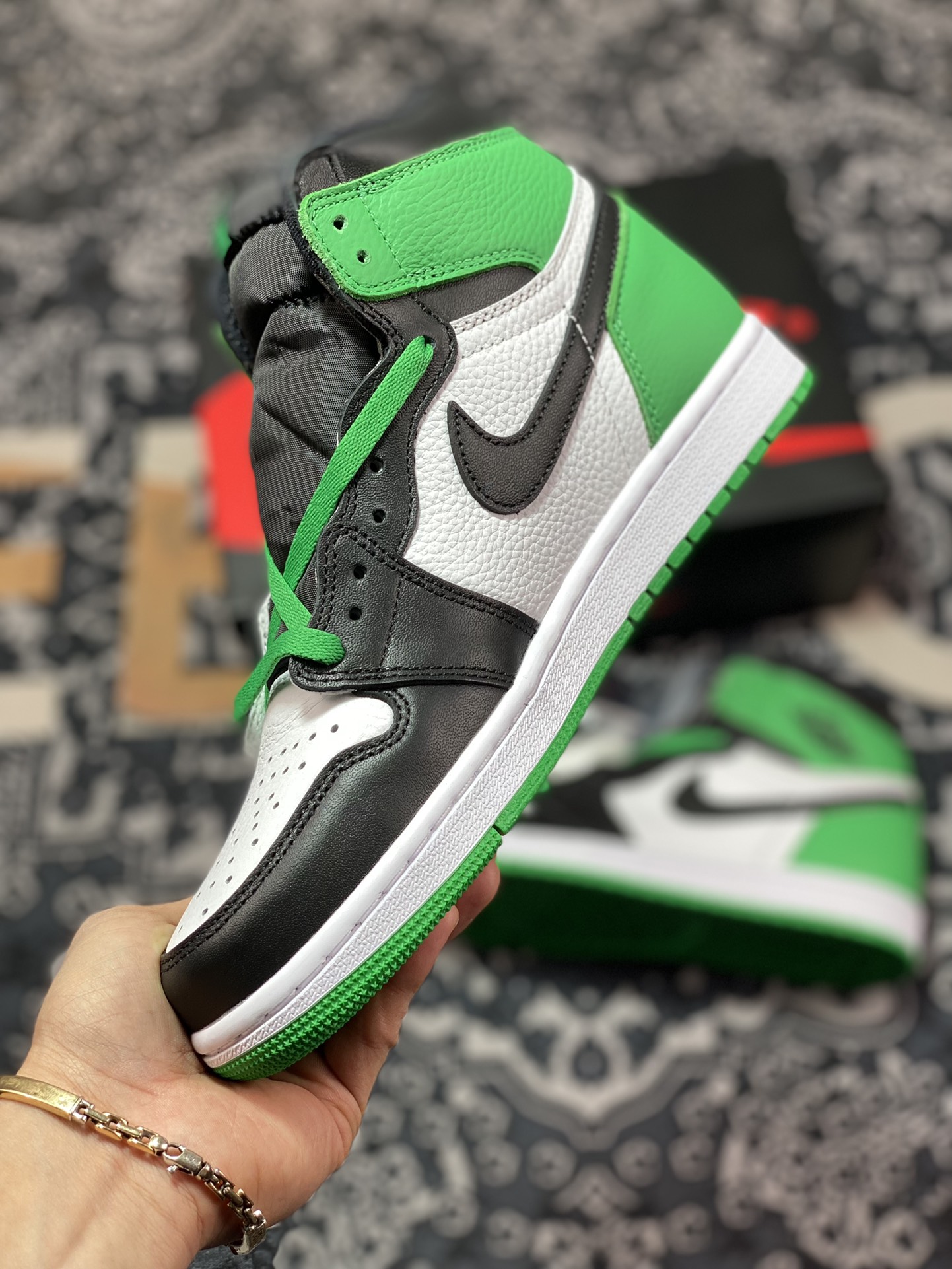 Nike Air Jordan 1 Retro High OG ”Lucky Green” AJ1 basketball shoes ”Black Green Toe Lucky Green” DZ5485-031