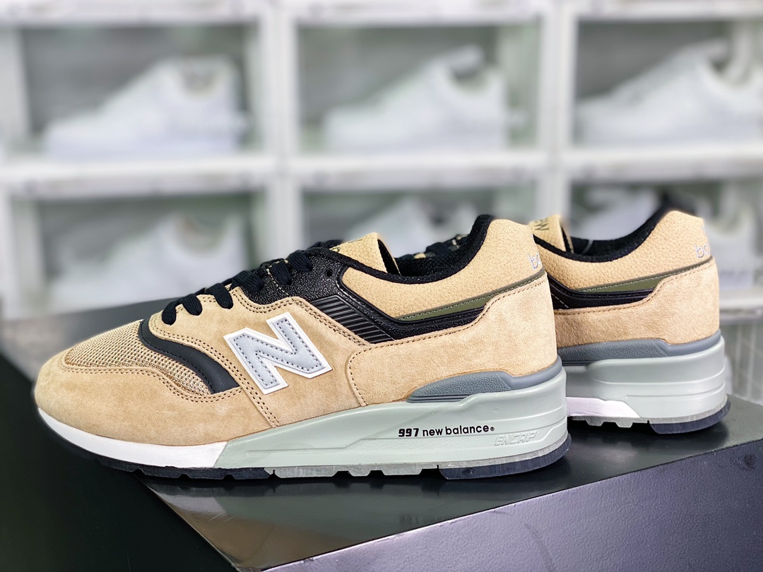 NBNew Balance Made in USA M997 high-end American origin jogging shoes ”Quicksand Yellow and Black” M997TNV