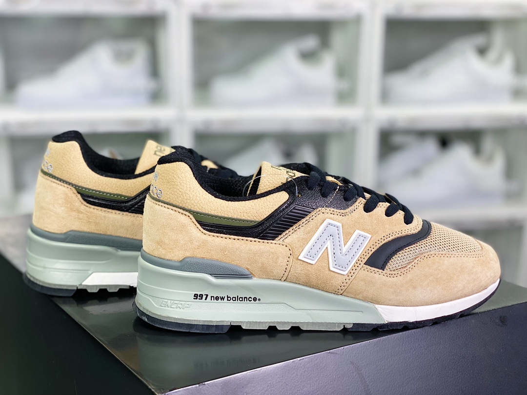 NBNew Balance Made in USA M997 high-end American origin jogging shoes ”Quicksand Yellow and Black” M997TNV