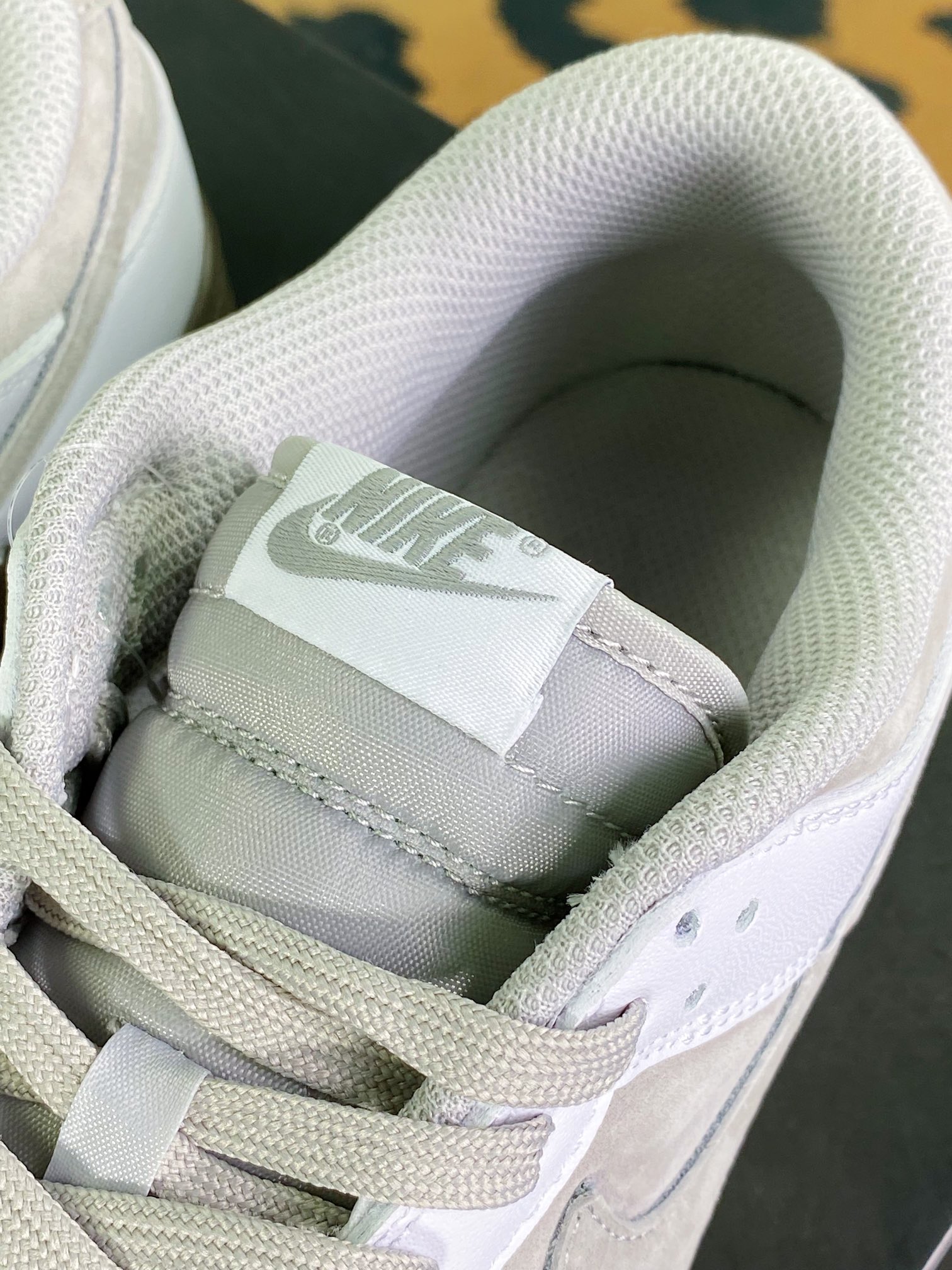 Wmns SB Dunk Low ”Photon Dust” dunk series low-top sneakers ”white gray brown” FD9746-001