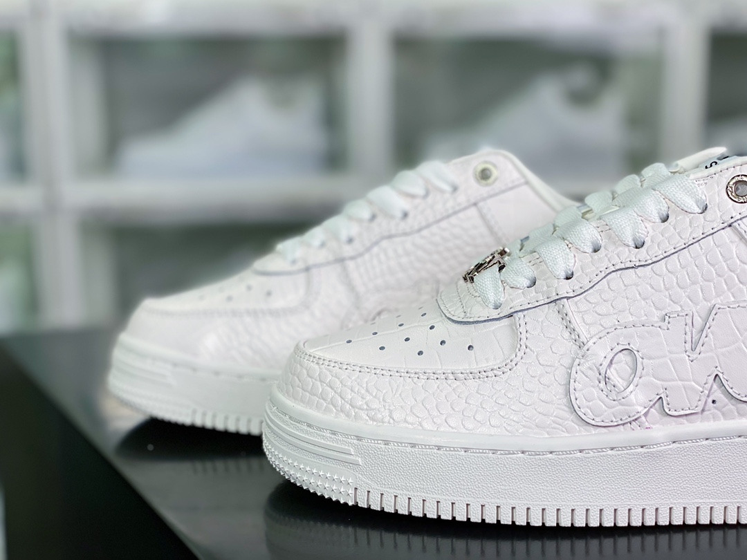 OVO x A Bathing Ape [BAPE] Sta Low ”White” Star series low-top suede shoes ”Crocodile White OVO” 1G8-010-091