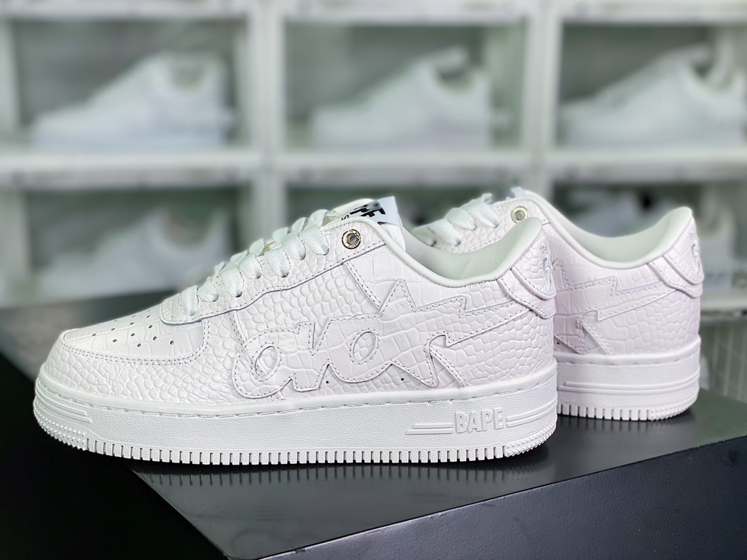 OVO x A Bathing Ape [BAPE] Sta Low ”White” Star series low-top suede shoes ”Crocodile White OVO” 1G8-010-091