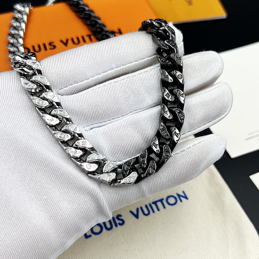 Louis Vuitton Haute Joaillerie Fine Jewelry Earrings Necklace Ring Ref 5