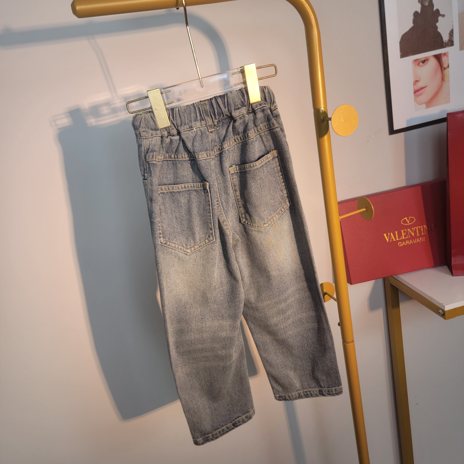 “Valentino 2023ss Spring Children’s Cowboys: Soft, Colorful, High-Quality Loose Pants” - 图片 8