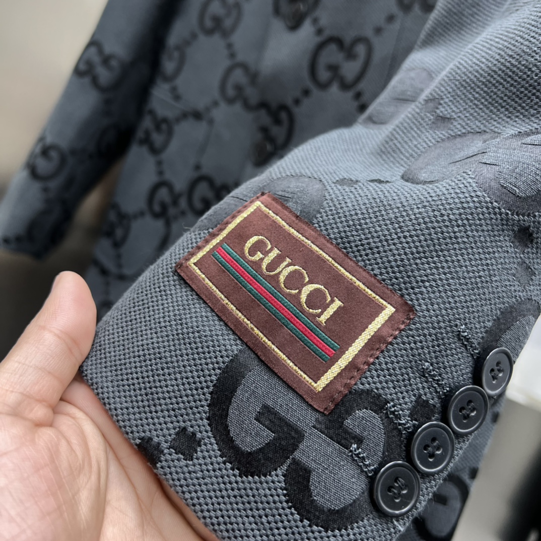 Gucci  西装服装,gucci 9