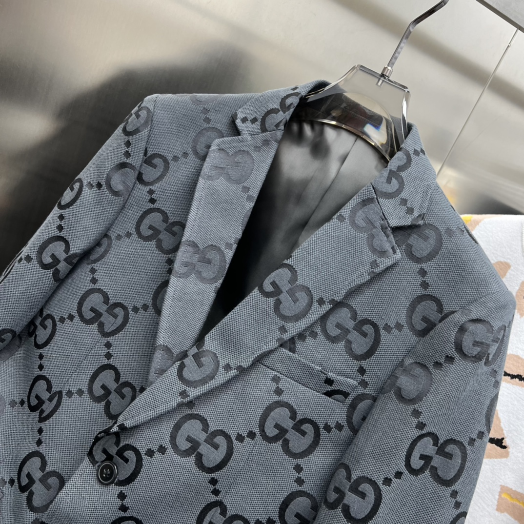 Gucci  西装服装,gucci 5