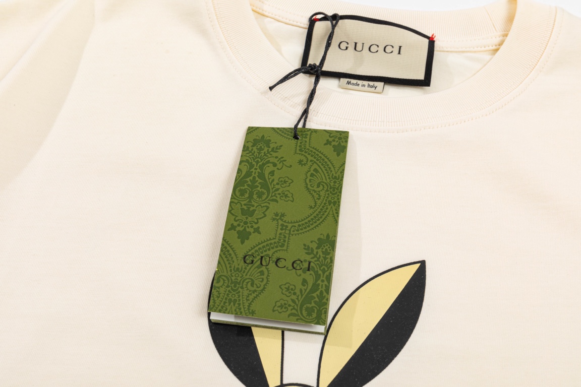 160 GUCCI 古驰 兔年限定恶搞酷酷兔短袖