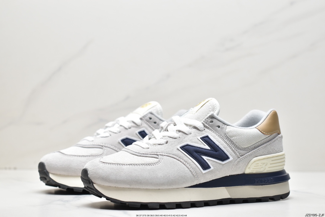 NEW BALANCE NB 2018 continues the charming style of 574classic ML574LGI