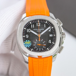 Patek Philippe Aquanaut 5968A-001 detail 2