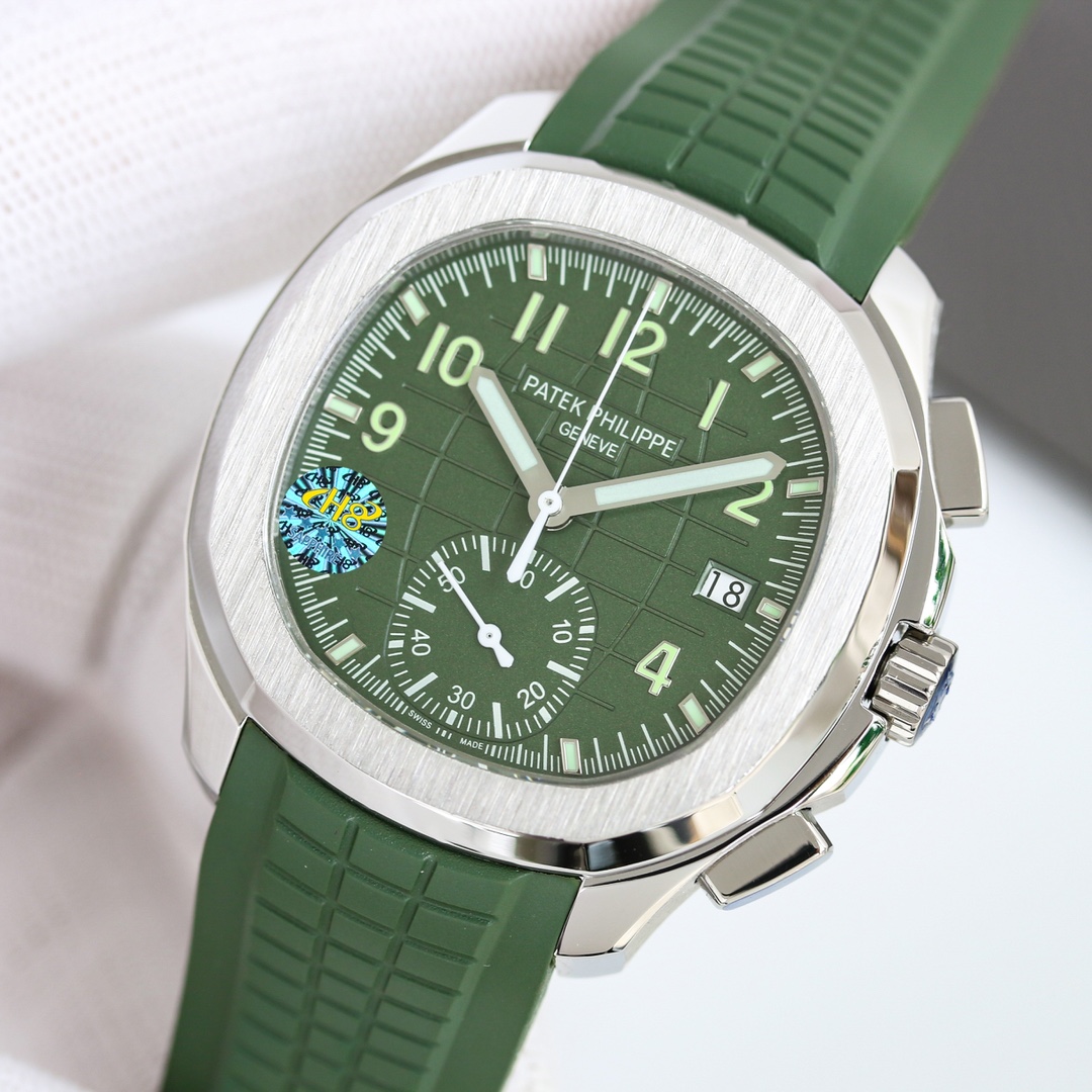 Patek Philippe Aquanaut Chronograph 5968A-001 detail 3