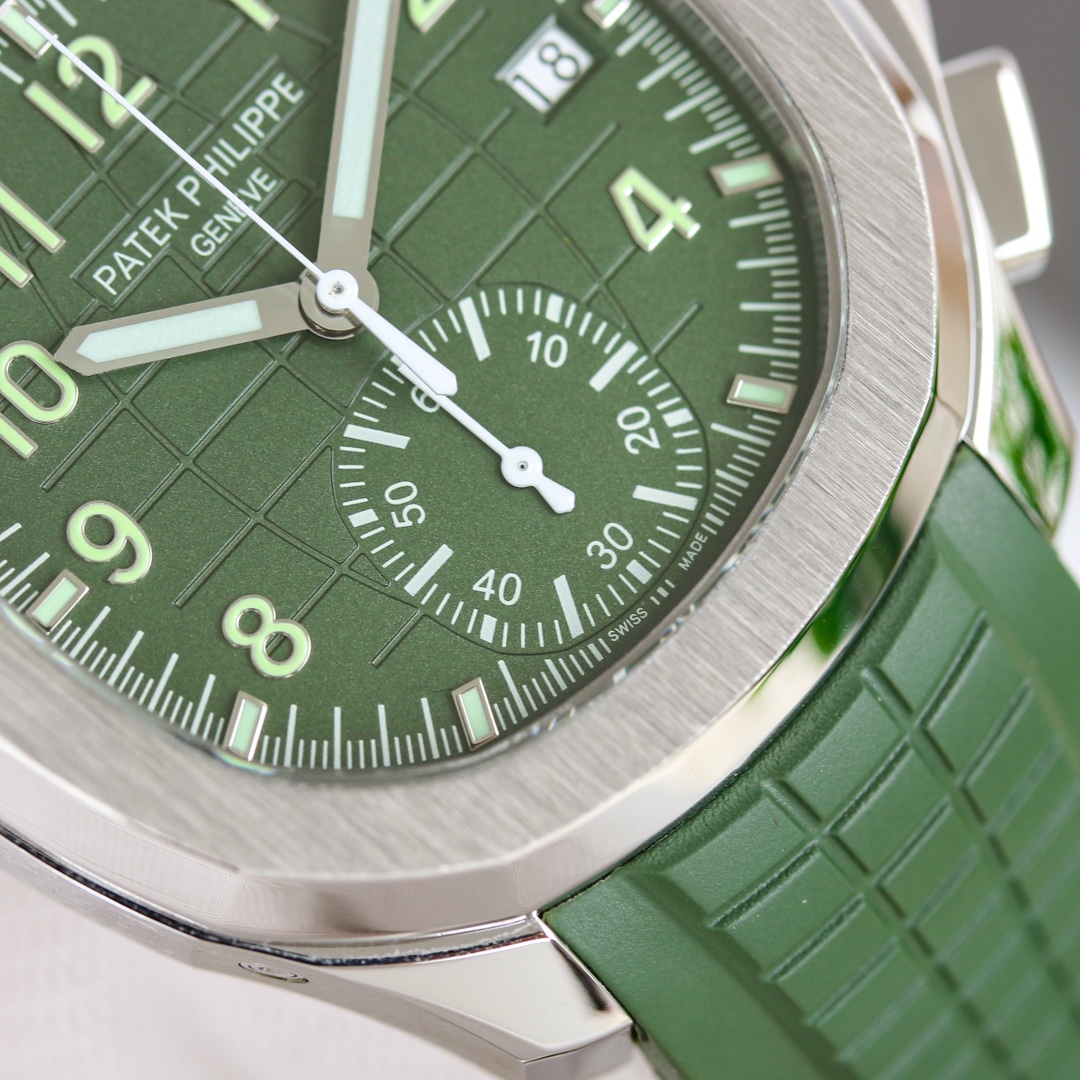 Patek Philippe Aquanaut Chronograph 5968A-001 detail 5