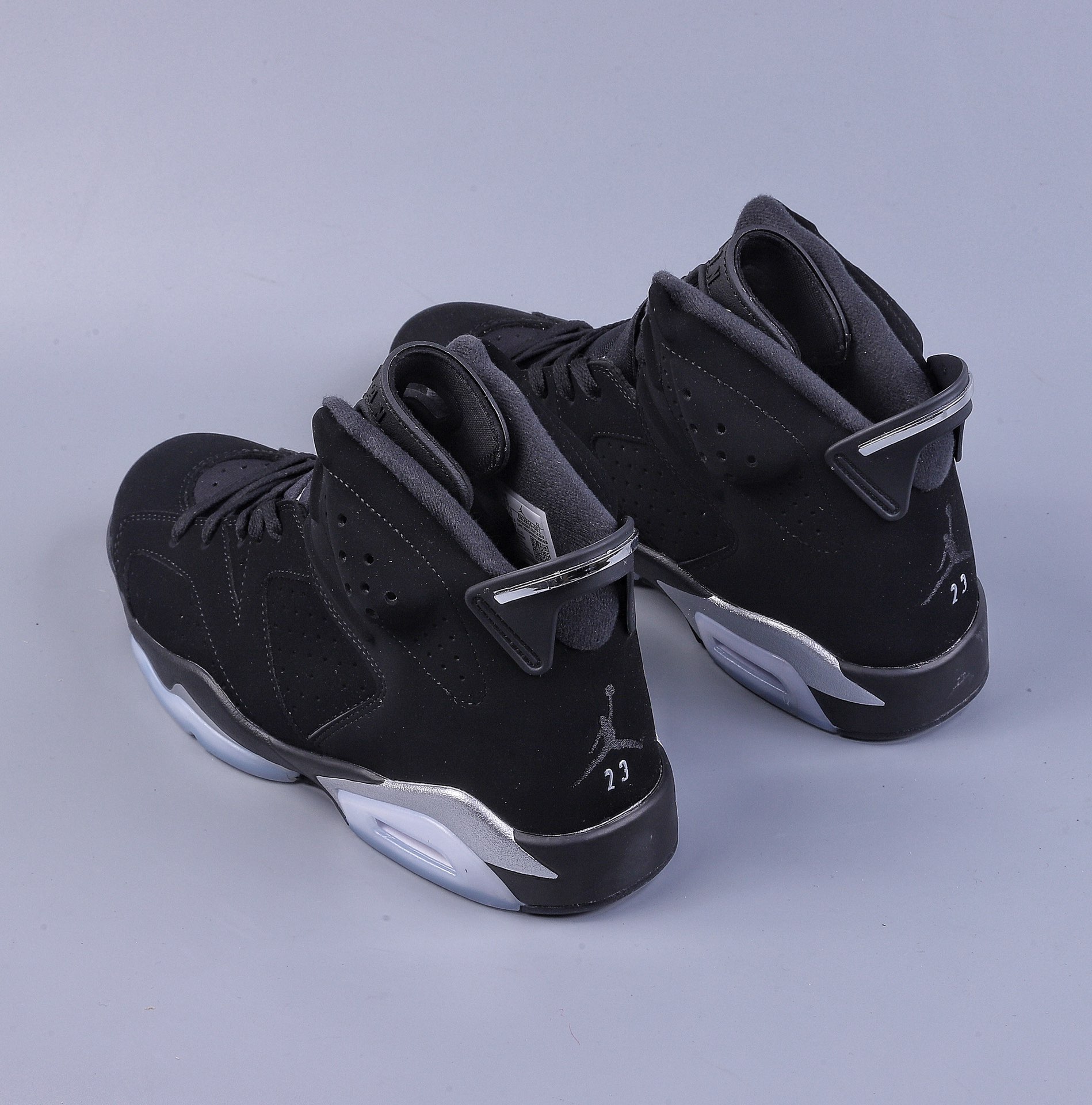 300 Air Jordan 6 Retro ”Metallic Silver” 高帮 黑银 AJ6 DX2836-001