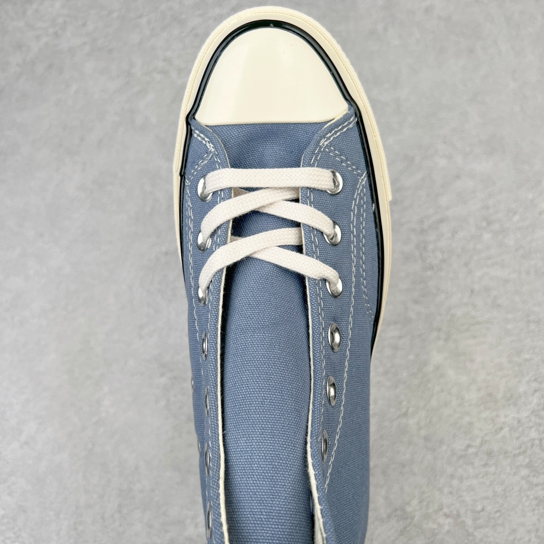 图片[4]-＃越南订单 裸鞋圈专属版本 Converse Chuck All Star 1970S 经典款潮流耐磨帆布鞋 经典永不过时 十年老厂出品 平台正品订单 超稳定的品控清洁度 全套原厂材料配置 原厂硫化工艺 油性扁平尖头 原厂楦头纸板数据 一体化超软蓝底加持 超软EVA鞋垫 后掌灰色缓震胶 脚感一比一还原 耐磨橡胶大底 越南产内外标 原盒黑色吊牌 超高清洁度 随意冲正 如有更好白送 偏大一码 尺码：35 36 36.5 37 37.5 38 39 39.5 40 41 41.5 42 42.5 43 44-选品中心