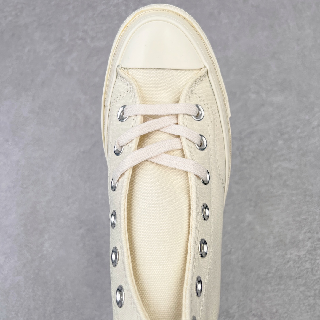 图片[4]-＃越南订单 裸鞋圈专属版本 Converse Chuck All Star 1970S 经典款潮流耐磨帆布鞋 经典永不过时 十年老厂出品 平台正品订单 超稳定的品控清洁度 全套原厂材料配置 原厂硫化工艺 油性扁平尖头 原厂楦头纸板数据 一体化超软蓝底加持 超软EVA鞋垫 后掌灰色缓震胶 脚感一比一还原 耐磨橡胶大底 越南产内外标 原盒黑色吊牌 超高清洁度 随意冲正 如有更好白送 偏大一码 尺码：35 36 36.5 37 37.5 38 39 39.5 40 41 41.5 42 42.5 43 44-选品中心