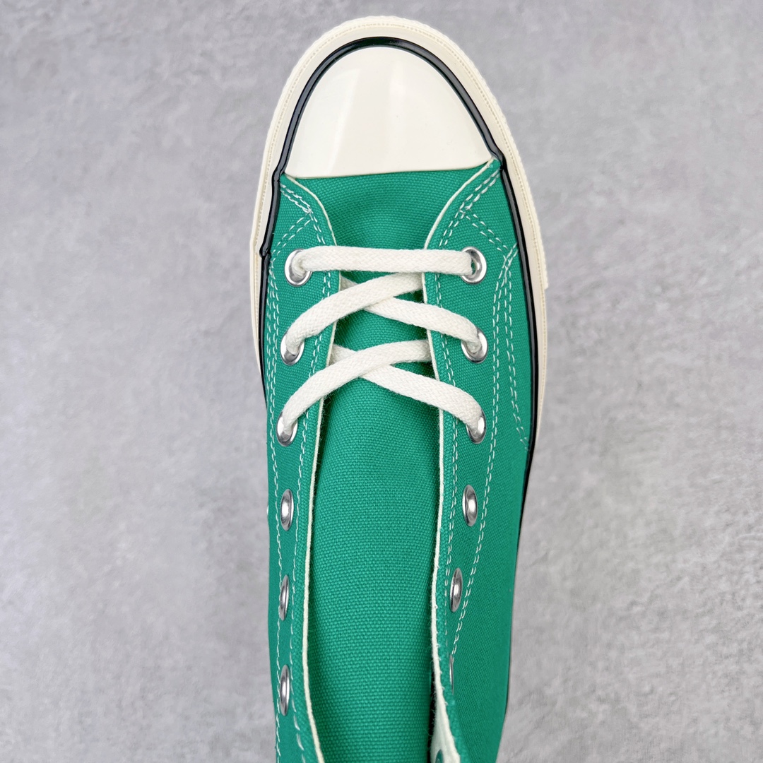 图片[4]-＃越南订单 裸鞋圈专属版本 Converse Chuck All Star 1970S 经典款潮流耐磨帆布鞋 经典永不过时 十年老厂出品 平台正品订单 超稳定的品控清洁度 全套原厂材料配置 原厂硫化工艺 油性扁平尖头 原厂楦头纸板数据 一体化超软蓝底加持 超软EVA鞋垫 后掌灰色缓震胶 脚感一比一还原 耐磨橡胶大底 越南产内外标 原盒黑色吊牌 超高清洁度 随意冲正 如有更好白送 偏大一码 尺码：35 36 36.5 37 37.5 38 39 39.5 40 41 41.5 42 42.5 43 44-选品中心