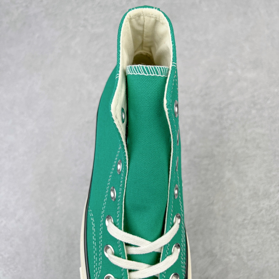 图片[5]-＃越南订单 裸鞋圈专属版本 Converse Chuck All Star 1970S 经典款潮流耐磨帆布鞋 经典永不过时 十年老厂出品 平台正品订单 超稳定的品控清洁度 全套原厂材料配置 原厂硫化工艺 油性扁平尖头 原厂楦头纸板数据 一体化超软蓝底加持 超软EVA鞋垫 后掌灰色缓震胶 脚感一比一还原 耐磨橡胶大底 越南产内外标 原盒黑色吊牌 超高清洁度 随意冲正 如有更好白送 偏大一码 尺码：35 36 36.5 37 37.5 38 39 39.5 40 41 41.5 42 42.5 43 44-选品中心