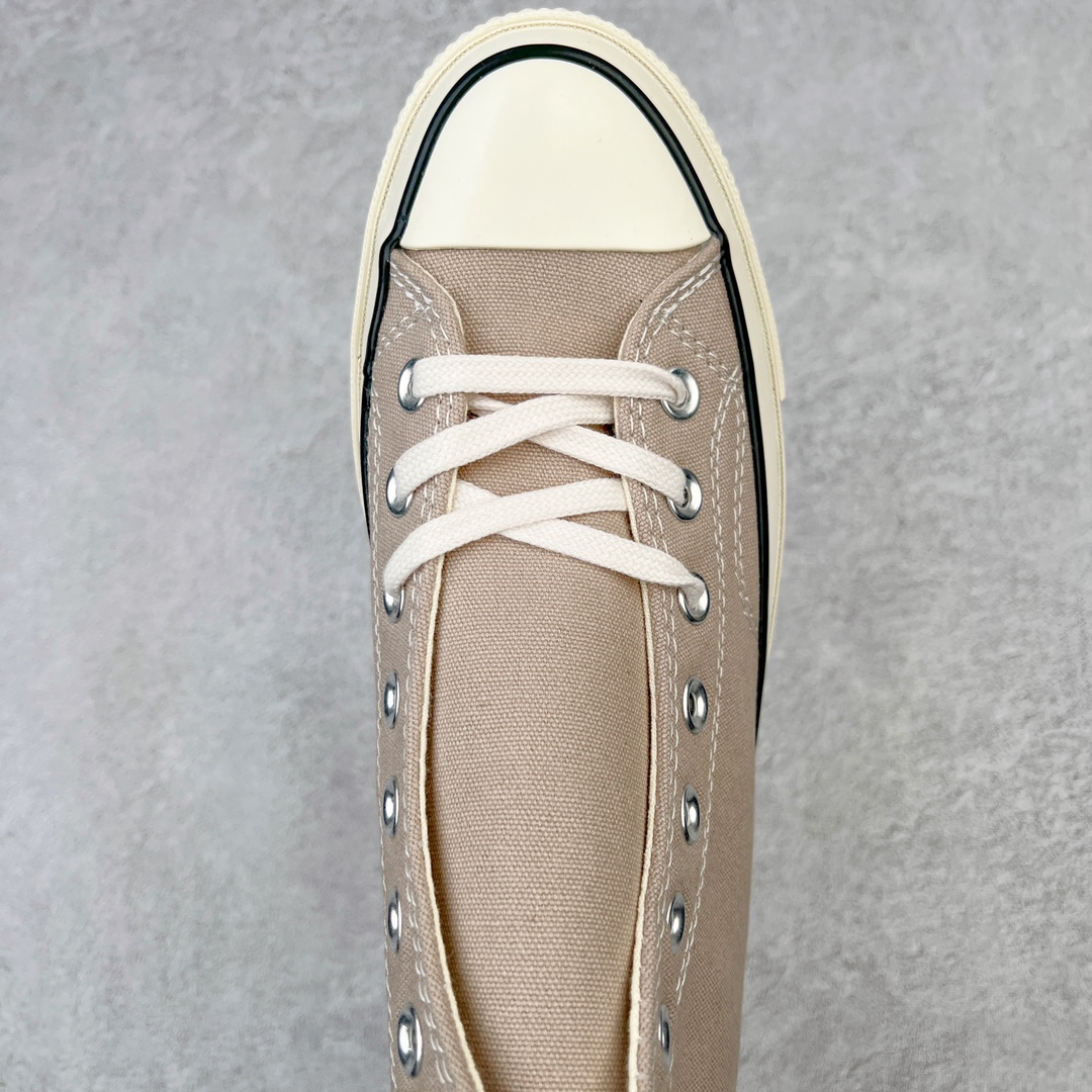 图片[4]-＃越南订单 裸鞋圈专属版本 Converse Chuck All Star 1970S 经典款潮流耐磨帆布鞋 经典永不过时 十年老厂出品 平台正品订单 超稳定的品控清洁度 全套原厂材料配置 原厂硫化工艺 油性扁平尖头 原厂楦头纸板数据 一体化超软蓝底加持 超软EVA鞋垫 后掌灰色缓震胶 脚感一比一还原 耐磨橡胶大底 越南产内外标 原盒黑色吊牌 超高清洁度 随意冲正 如有更好白送 偏大一码 尺码：35 36 36.5 37 37.5 38 39 39.5 40 41 41.5 42 42.5 43 44-选品中心
