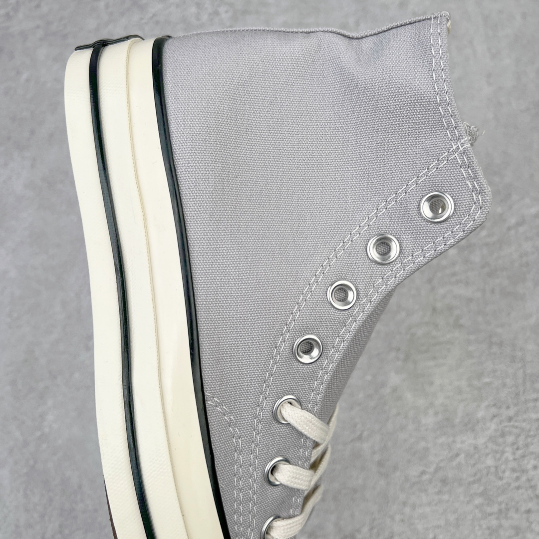 图片[6]-＃越南订单 裸鞋圈专属版本 Converse Chuck All Star 1970S 经典款潮流耐磨帆布鞋 经典永不过时 十年老厂出品 平台正品订单 超稳定的品控清洁度 全套原厂材料配置 原厂硫化工艺 油性扁平尖头 原厂楦头纸板数据 一体化超软蓝底加持 超软EVA鞋垫 后掌灰色缓震胶 脚感一比一还原 耐磨橡胶大底 越南产内外标 原盒黑色吊牌 超高清洁度 随意冲正 如有更好白送 偏大一码 尺码：35 36 36.5 37 37.5 38 39 39.5 40 41 41.5 42 42.5 43 44-选品中心