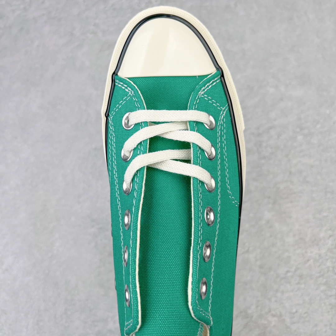图片[4]-＃越南订单 裸鞋圈专属版本 Converse Chuck All Star 1970S 经典款潮流耐磨帆布鞋 经典永不过时 十年老厂出品 平台正品订单 超稳定的品控清洁度 全套原厂材料配置 原厂硫化工艺 油性扁平尖头 原厂楦头纸板数据 一体化超软蓝底加持 超软EVA鞋垫 后掌灰色缓震胶 脚感一比一还原 耐磨橡胶大底 越南产内外标 原盒黑色吊牌 超高清洁度 随意冲正 如有更好白送 偏大一码 尺码：35 36 36.5 37 37.5 38 39 39.5 40 41 41.5 42 42.5 43 44-选品中心