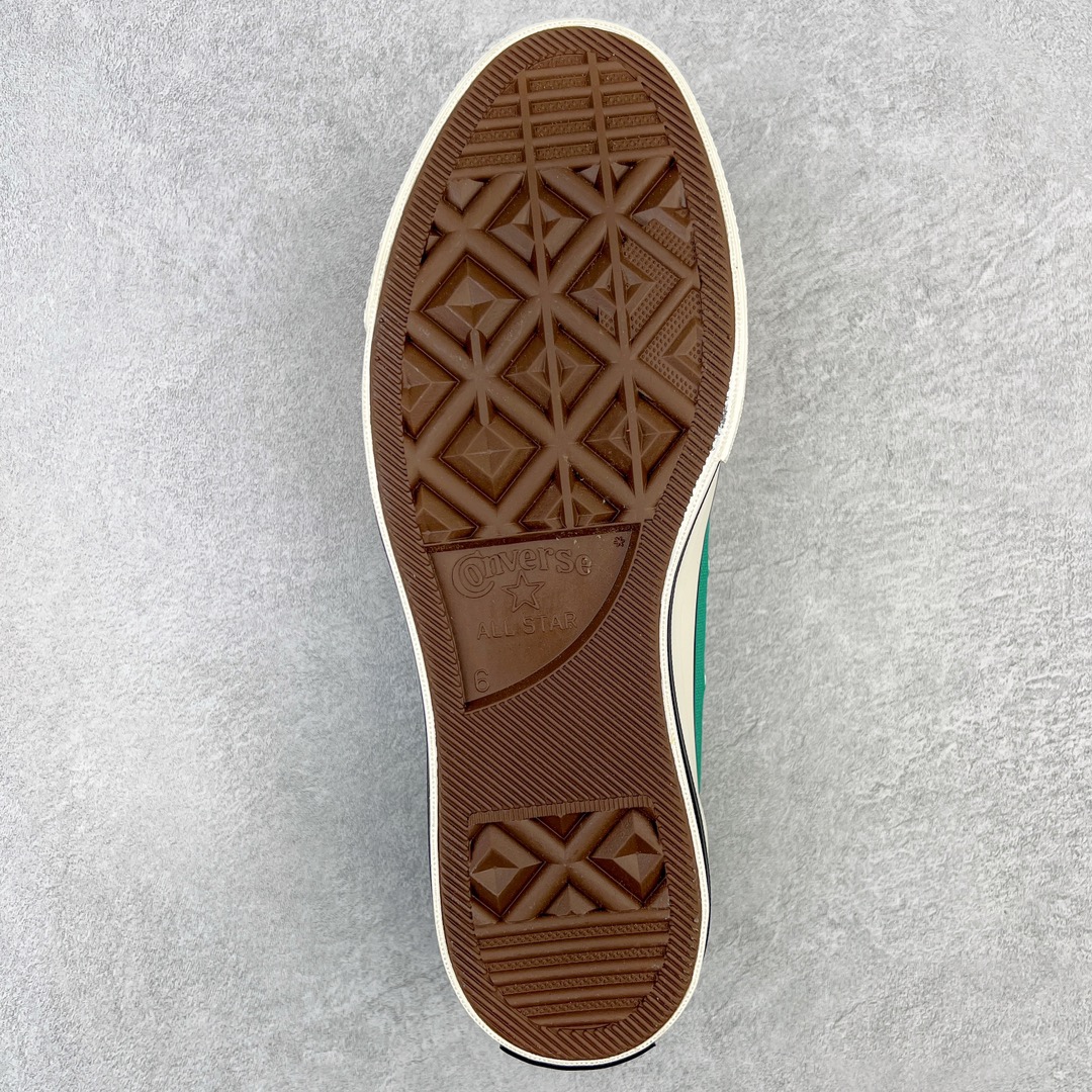 图片[9]-＃越南订单 裸鞋圈专属版本 Converse Chuck All Star 1970S 经典款潮流耐磨帆布鞋 经典永不过时 十年老厂出品 平台正品订单 超稳定的品控清洁度 全套原厂材料配置 原厂硫化工艺 油性扁平尖头 原厂楦头纸板数据 一体化超软蓝底加持 超软EVA鞋垫 后掌灰色缓震胶 脚感一比一还原 耐磨橡胶大底 越南产内外标 原盒黑色吊牌 超高清洁度 随意冲正 如有更好白送 偏大一码 尺码：35 36 36.5 37 37.5 38 39 39.5 40 41 41.5 42 42.5 43 44-选品中心