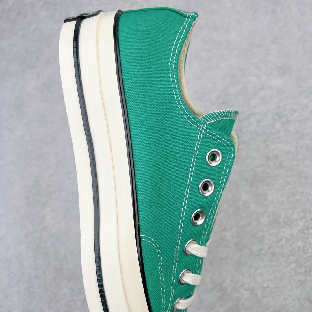 图片[6]-＃越南订单 裸鞋圈专属版本 Converse Chuck All Star 1970S 经典款潮流耐磨帆布鞋 经典永不过时 十年老厂出品 平台正品订单 超稳定的品控清洁度 全套原厂材料配置 原厂硫化工艺 油性扁平尖头 原厂楦头纸板数据 一体化超软蓝底加持 超软EVA鞋垫 后掌灰色缓震胶 脚感一比一还原 耐磨橡胶大底 越南产内外标 原盒黑色吊牌 超高清洁度 随意冲正 如有更好白送 偏大一码 尺码：35 36 36.5 37 37.5 38 39 39.5 40 41 41.5 42 42.5 43 44-选品中心
