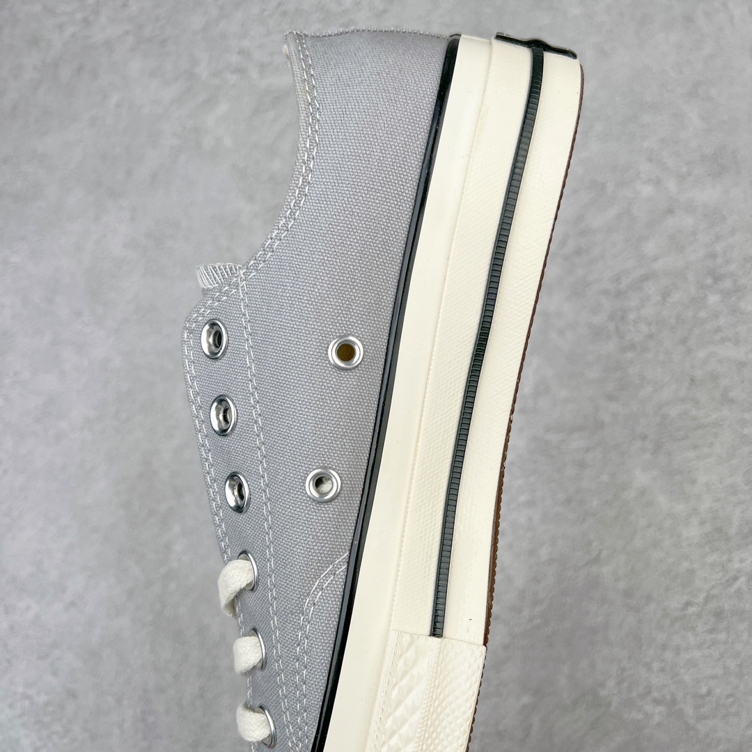 图片[7]-＃越南订单 裸鞋圈专属版本 Converse Chuck All Star 1970S 经典款潮流耐磨帆布鞋 经典永不过时 十年老厂出品 平台正品订单 超稳定的品控清洁度 全套原厂材料配置 原厂硫化工艺 油性扁平尖头 原厂楦头纸板数据 一体化超软蓝底加持 超软EVA鞋垫 后掌灰色缓震胶 脚感一比一还原 耐磨橡胶大底 越南产内外标 原盒黑色吊牌 超高清洁度 随意冲正 如有更好白送 偏大一码 尺码：35 36 36.5 37 37.5 38 39 39.5 40 41 41.5 42 42.5 43 44-选品中心
