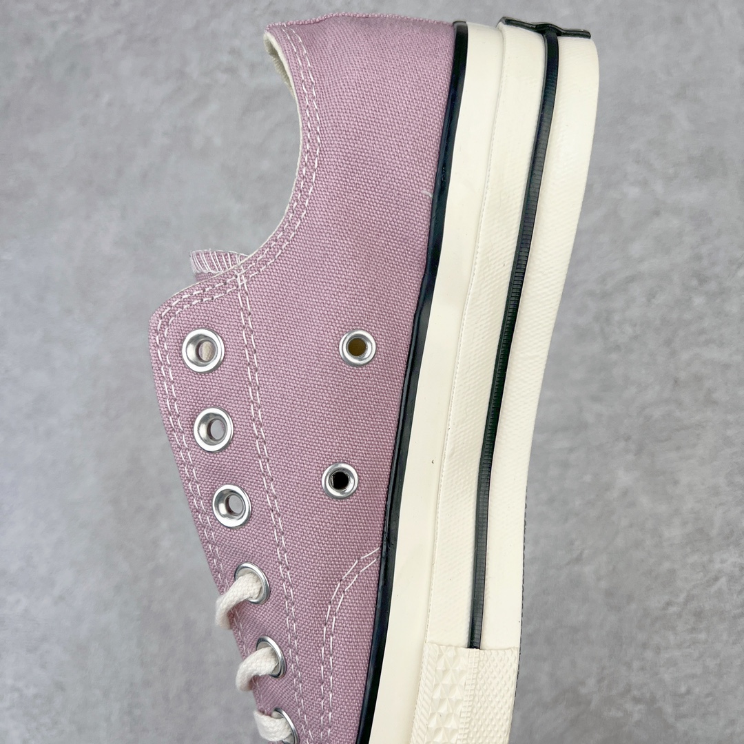 图片[7]-＃越南订单 裸鞋圈专属版本 Converse Chuck All Star 1970S 经典款潮流耐磨帆布鞋 经典永不过时 十年老厂出品 平台正品订单 超稳定的品控清洁度 全套原厂材料配置 原厂硫化工艺 油性扁平尖头 原厂楦头纸板数据 一体化超软蓝底加持 超软EVA鞋垫 后掌灰色缓震胶 脚感一比一还原 耐磨橡胶大底 越南产内外标 原盒黑色吊牌 超高清洁度 随意冲正 如有更好白送 偏大一码 尺码：35 36 36.5 37 37.5 38 39 39.5 40 41 41.5 42 42.5 43 44-选品中心