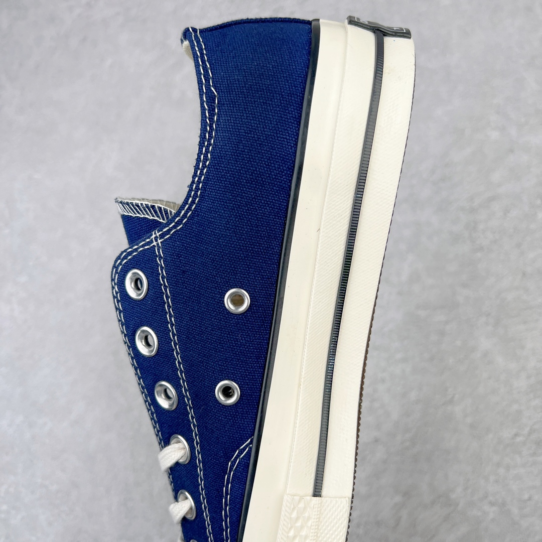 图片[7]-＃越南订单 裸鞋圈专属版本 Converse Chuck All Star 1970S 经典款潮流耐磨帆布鞋 经典永不过时 十年老厂出品 平台正品订单 超稳定的品控清洁度 全套原厂材料配置 原厂硫化工艺 油性扁平尖头 原厂楦头纸板数据 一体化超软蓝底加持 超软EVA鞋垫 后掌灰色缓震胶 脚感一比一还原 耐磨橡胶大底 越南产内外标 原盒黑色吊牌 超高清洁度 随意冲正 如有更好白送 偏大一码 尺码：35 36 36.5 37 37.5 38 39 39.5 40 41 41.5 42 42.5 43 44-选品中心
