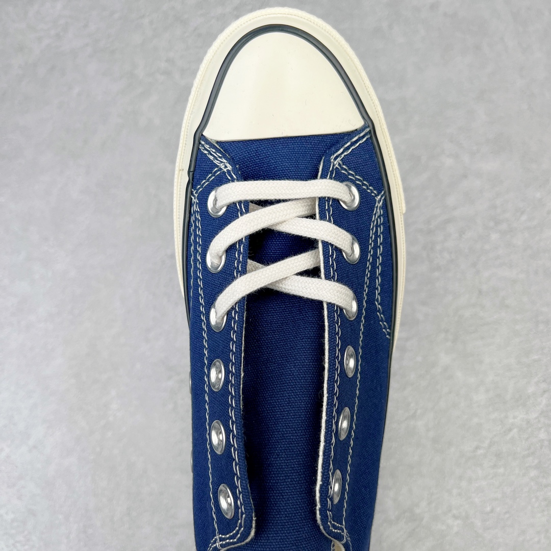 图片[4]-＃越南订单 裸鞋圈专属版本 Converse Chuck All Star 1970S 经典款潮流耐磨帆布鞋 经典永不过时 十年老厂出品 平台正品订单 超稳定的品控清洁度 全套原厂材料配置 原厂硫化工艺 油性扁平尖头 原厂楦头纸板数据 一体化超软蓝底加持 超软EVA鞋垫 后掌灰色缓震胶 脚感一比一还原 耐磨橡胶大底 越南产内外标 原盒黑色吊牌 超高清洁度 随意冲正 如有更好白送 偏大一码 尺码：35 36 36.5 37 37.5 38 39 39.5 40 41 41.5 42 42.5 43 44-选品中心