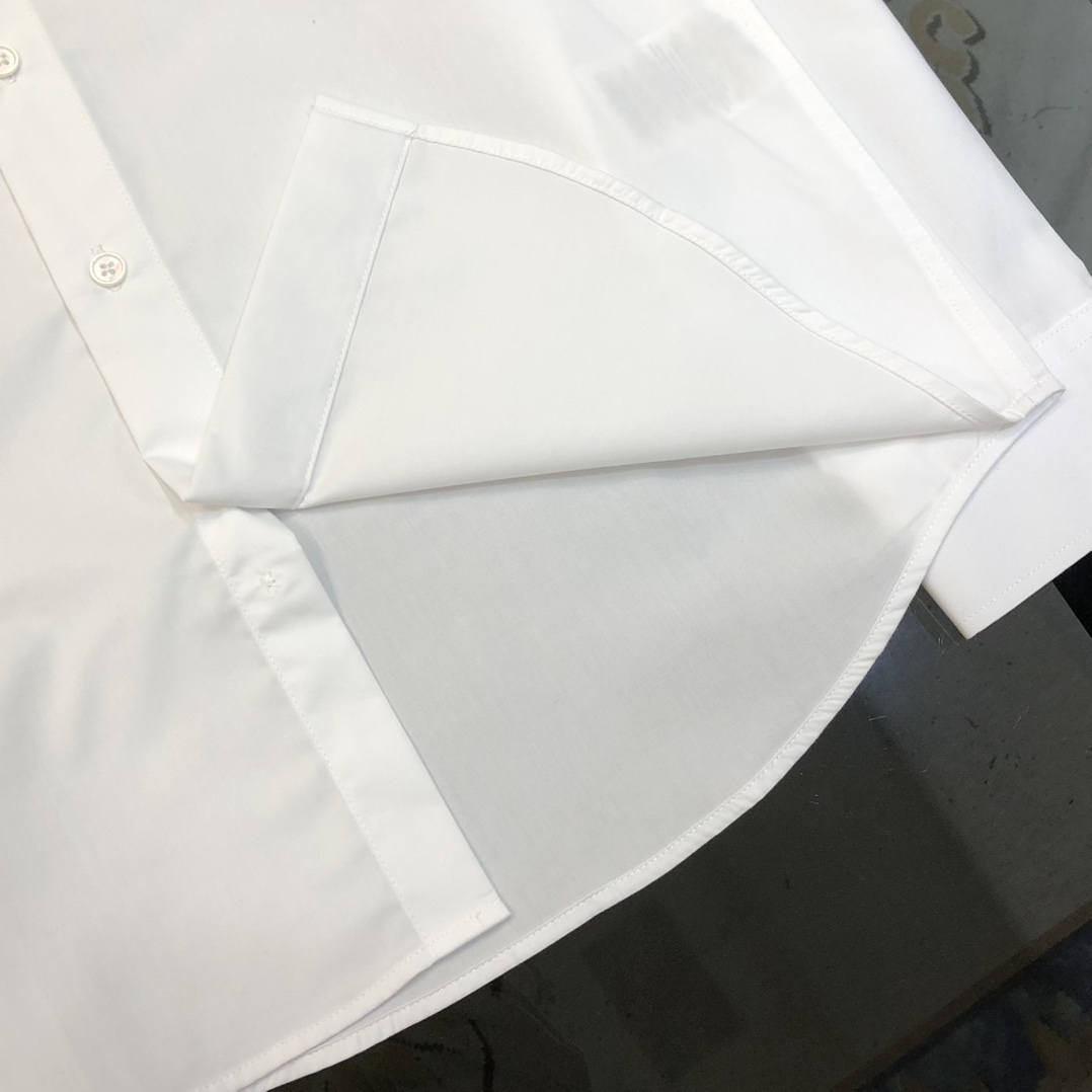 热销款 DG 杜嘉班纳🔥早春新款男士休闲长袖衬衫独家专供 官网同步售卖 ✨✨简洁时尚 修身版型 高版本 ✨✨胸前立体刺绣logo设计 纽扣 8