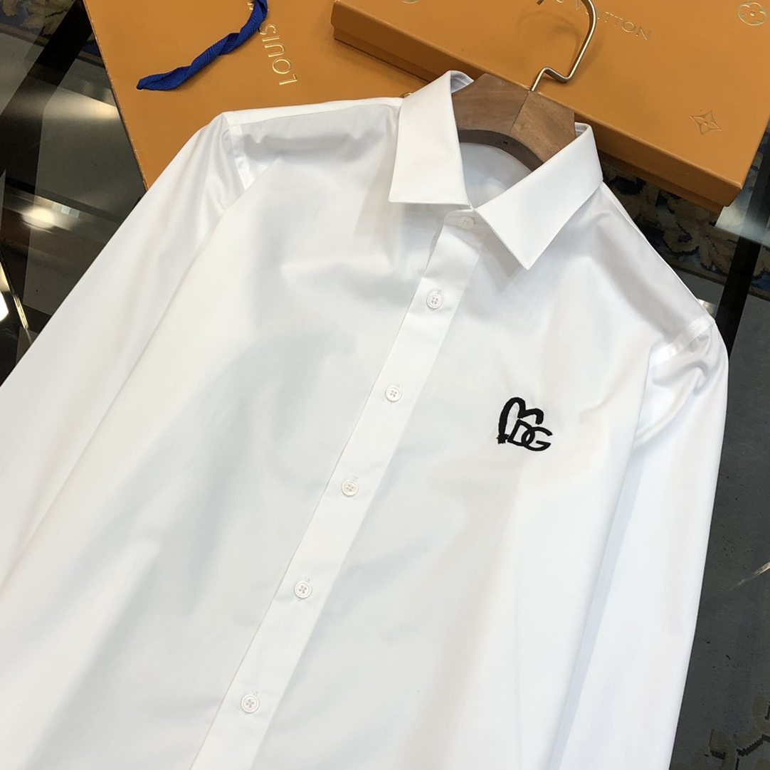 热销款 DG 杜嘉班纳🔥早春新款男士休闲长袖衬衫独家专供 官网同步售卖 ✨✨简洁时尚 修身版型 高版本 ✨✨胸前立体刺绣logo设计 纽扣 4