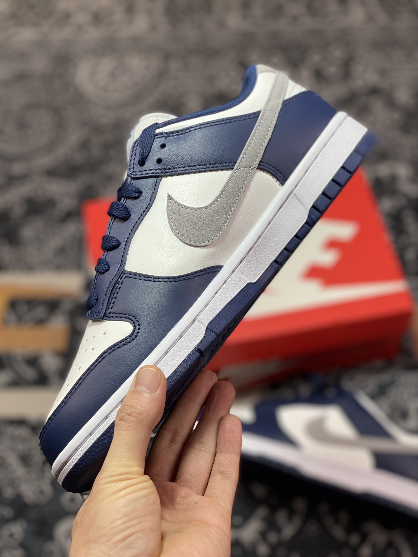 Dunk Series Low-top Casual Sports Skateboard Shoes ”New Midnight Blue White Gray” 9749-400-Top High Quatity Cheap Sneakers Fashion Clothing Clothes Bags handbags Shoes of all Brand wholesale With The best Quality And Beautiful Price from China Factory Chinese suppliers wholesaler seller Dunk Series Low-top Casual Sports Skateboard Shoes ”New Midnight Blue White Gray” 9749-400