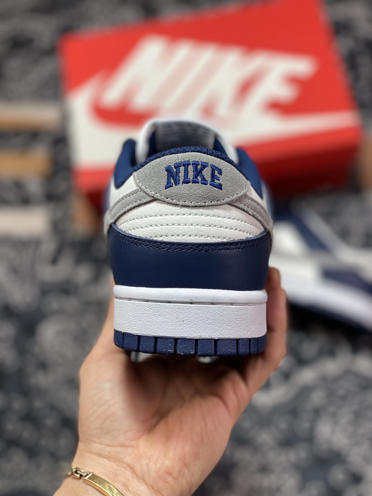 Dunk Series Low-top Casual Sports Skateboard Shoes ”New Midnight Blue White Gray” 9749-400-Top High Quatity Cheap Sneakers Fashion Clothing Clothes Bags handbags Shoes of all Brand wholesale With The best Quality And Beautiful Price from China Factory Chinese suppliers wholesaler seller Dunk Series Low-top Casual Sports Skateboard Shoes ”New Midnight Blue White Gray” 9749-400