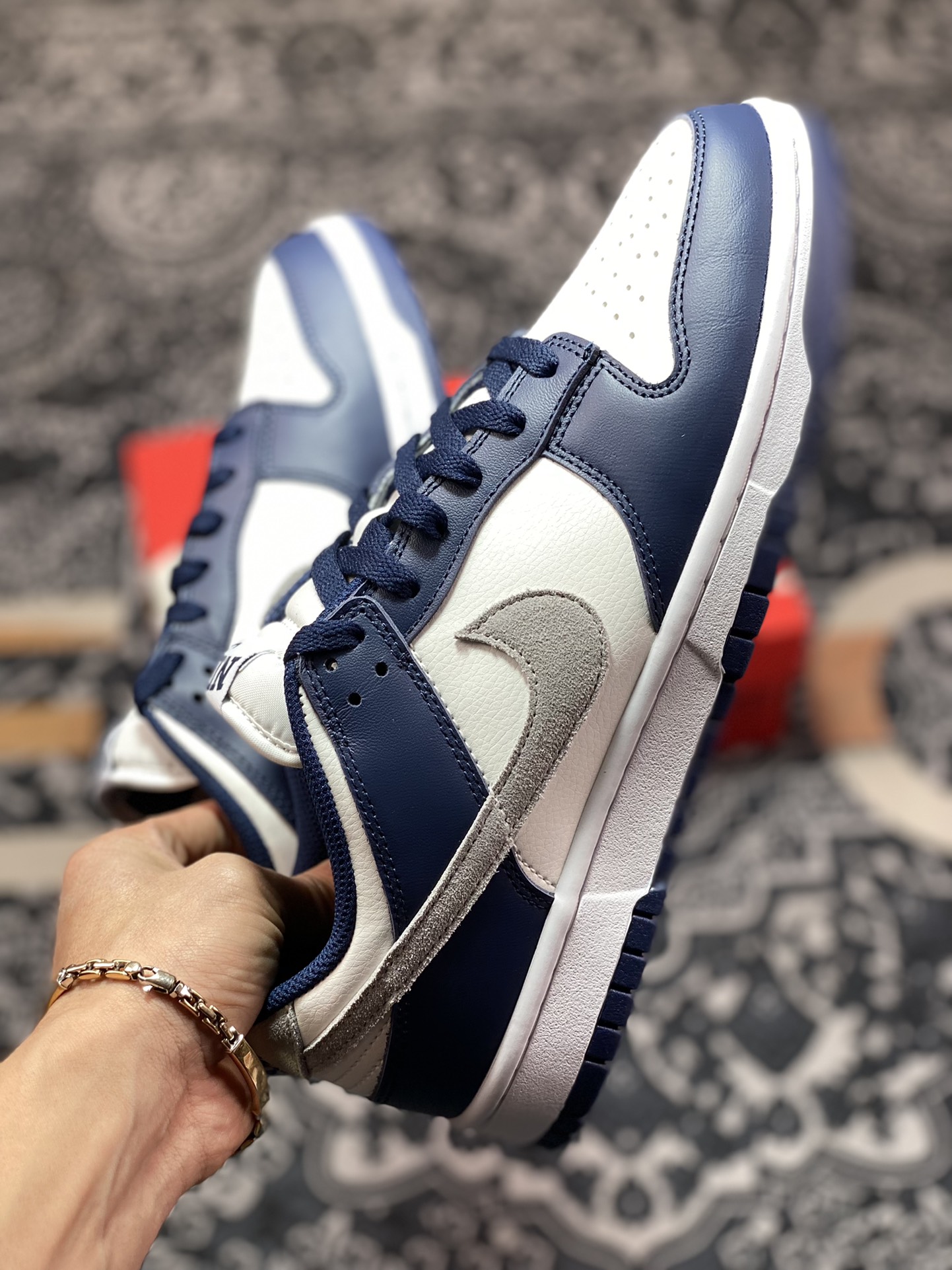 Dunk Series Low-top Casual Sports Skateboard Shoes ”New Midnight Blue White Gray” 9749-400-Top High Quatity Cheap Sneakers Fashion Clothing Clothes Bags handbags Shoes of all Brand wholesale With The best Quality And Beautiful Price from China Factory Chinese suppliers wholesaler seller Dunk Series Low-top Casual Sports Skateboard Shoes ”New Midnight Blue White Gray” 9749-400