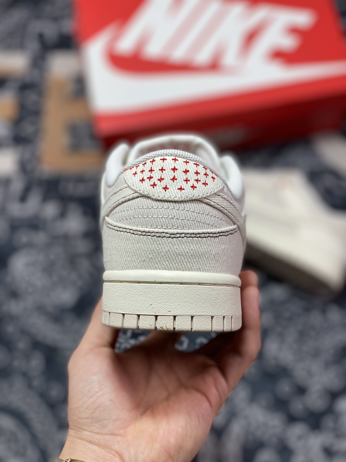 Dunk Series Low-top Casual Sports Skateboard Shoes ”Canvas Beige and Red Cross Stitch” 0834-100-Top High Quatity Cheap Sneakers Fashion Clothing Clothes Bags handbags Shoes of all Brand wholesale With The best Quality And Beautiful Price from China Factory Chinese suppliers wholesaler seller Dunk Series Low-top Casual Sports Skateboard Shoes ”Canvas Beige and Red Cross Stitch” 0834-100