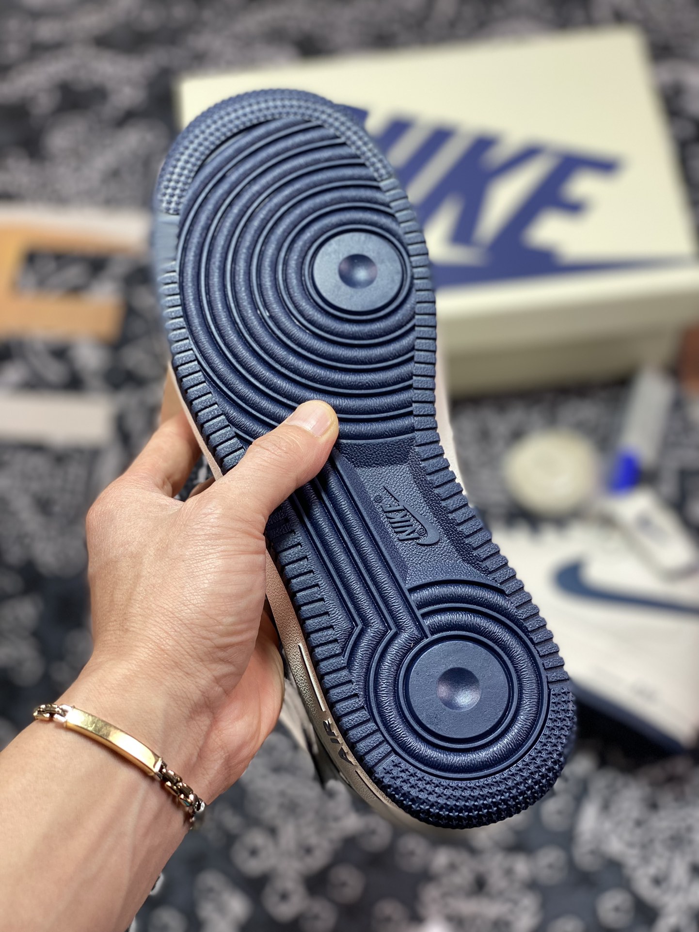 Nike Air Force 1'07 Mid ”Beige/Navy” Air Force 1 sneakers ”leather off-white navy blue” PA0920-508