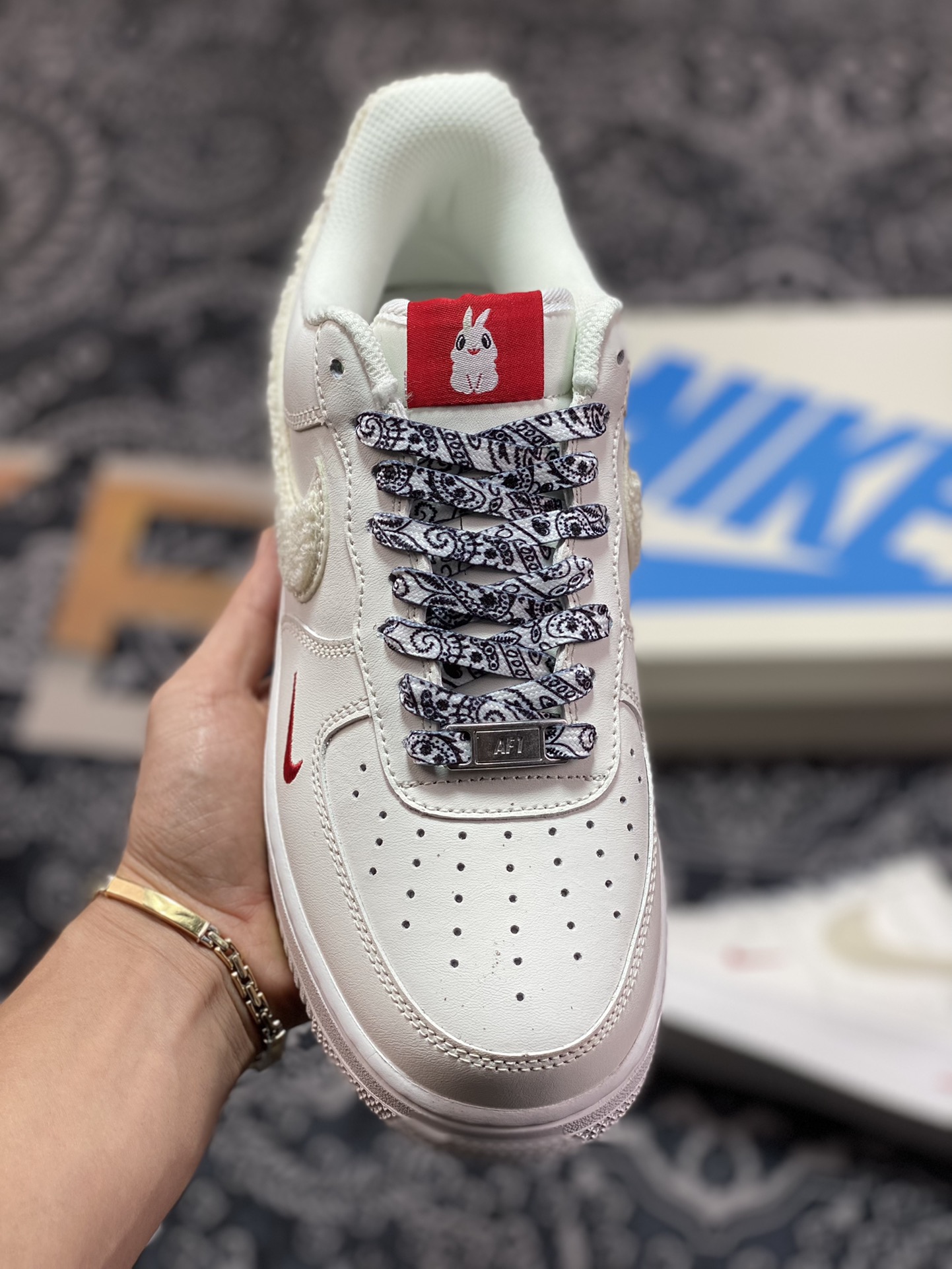 Nike By You Air Force 1'07 Low Retro SP Air Force One low-top sneakers BS9055-815