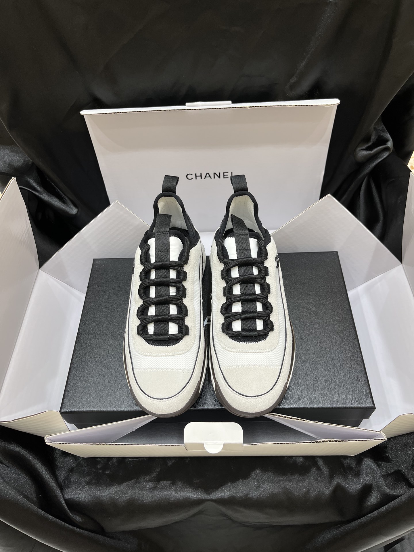 Chanel Sapatos Tênis Calças de moletom