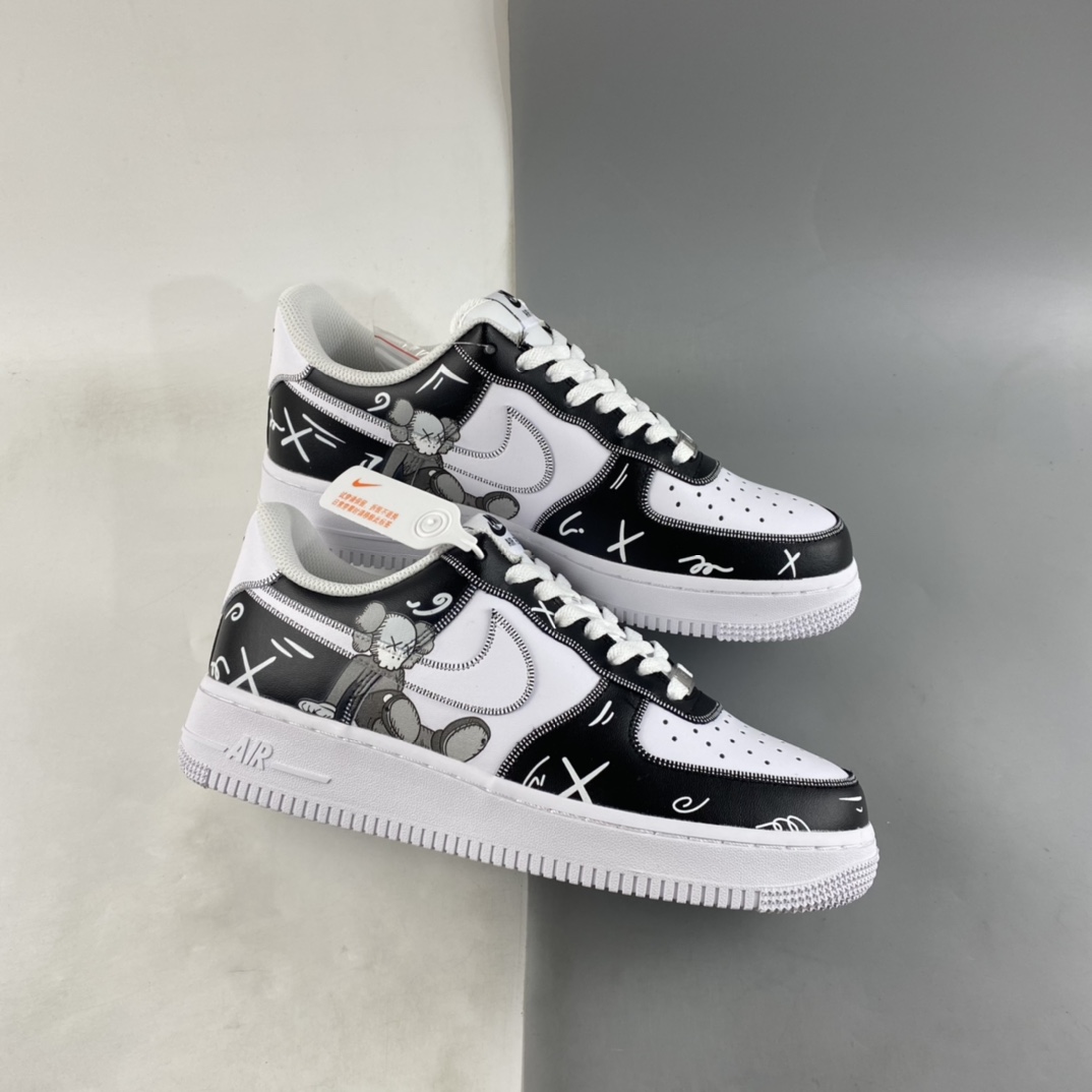 Kaws x Nike Air Force 1'07 Low black and white bear joint color sneakers CW2288-777