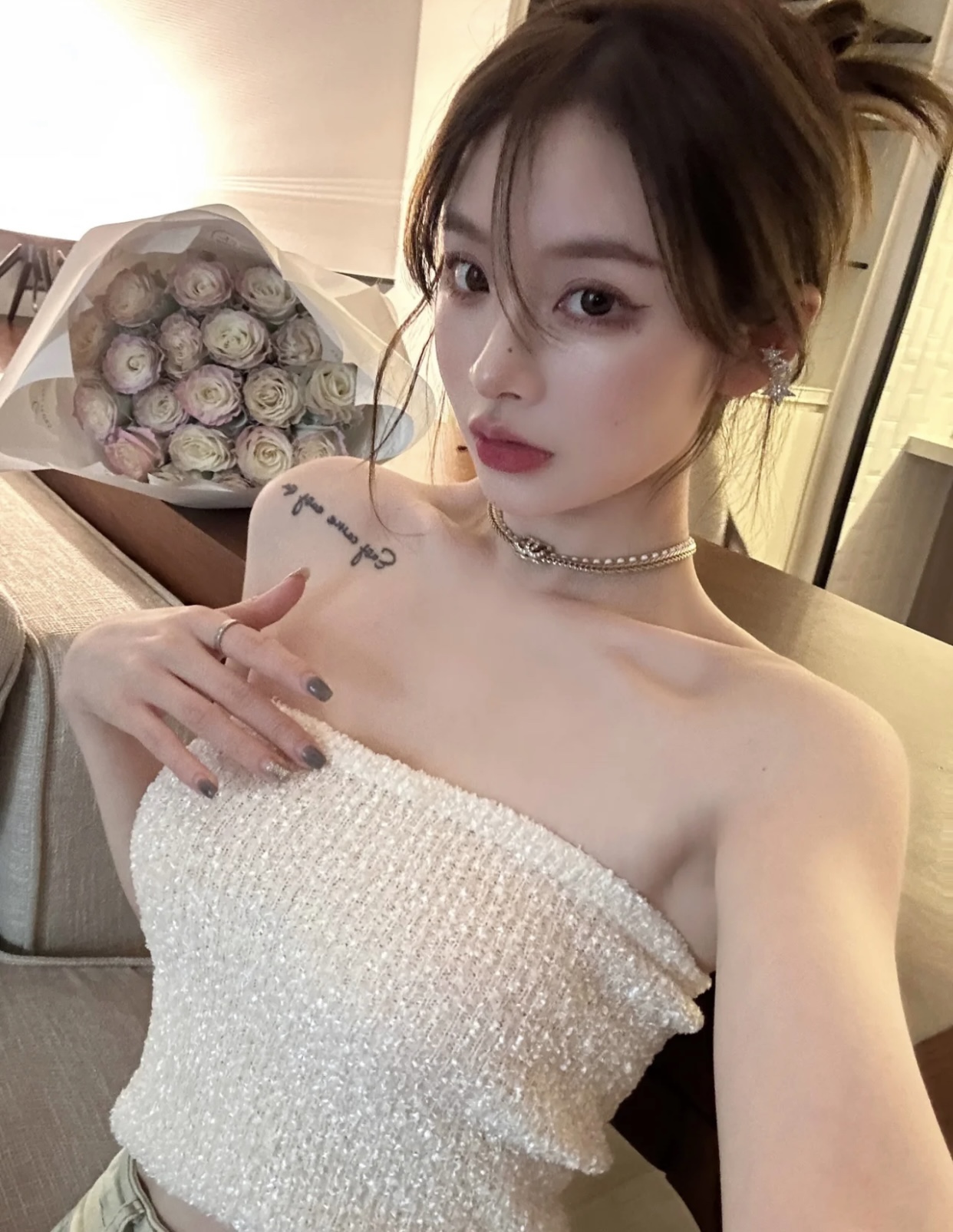 Chanel 高品质 细节如图 香 大小星星双c耳钉全网首发现huo 83年早春度假系列 太美了