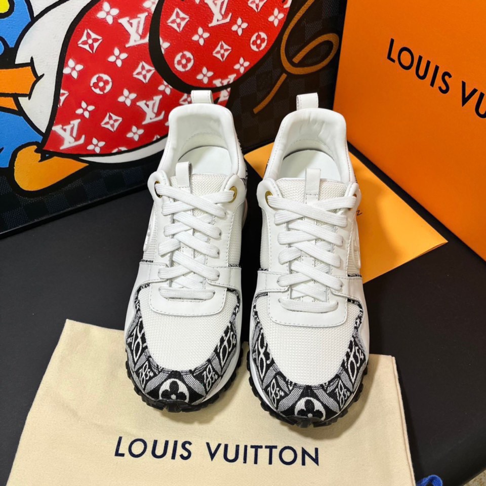 Louis Vuitton Shoes Sneakers Perfect Replica
 Splicing Cowhide Rubber TPU Sweatpants